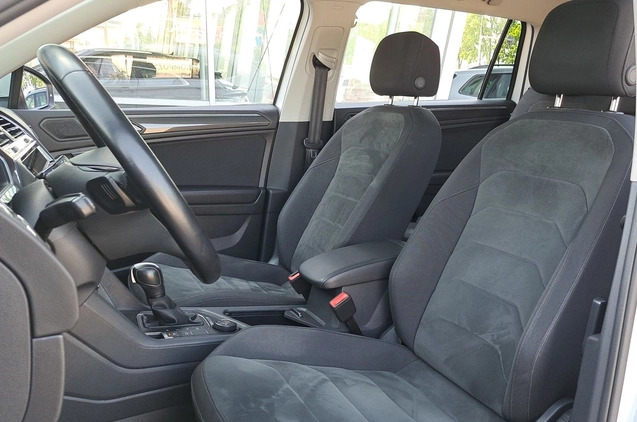 Volkswagen Tiguan Allspace cena 137900 przebieg: 125030, rok produkcji 2019 z Rawicz małe 704